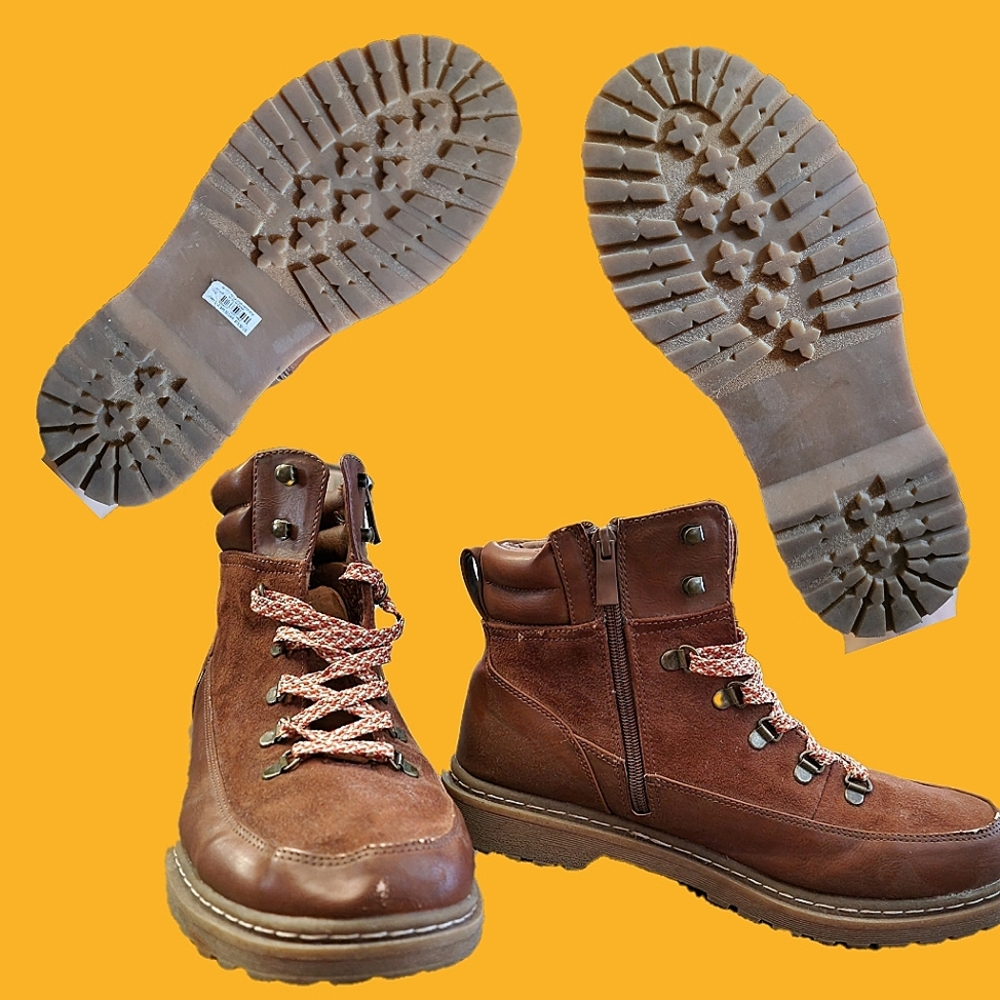 11.5WW Torrid Lace-Up Zip-Up Hiker Bootie